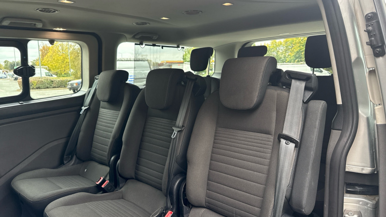 Ford Tourneo Custom Transit Custom Tourneo L2 Diesel Fwd 2.0 EcoBlue Hybrid 130ps L/R 8 Seater Titanium